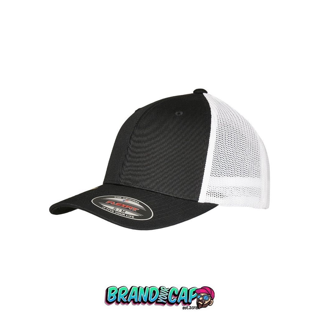 Flexfit Trucker Recycled Mesh® - schwarz/weiß - BrandyourCap.de