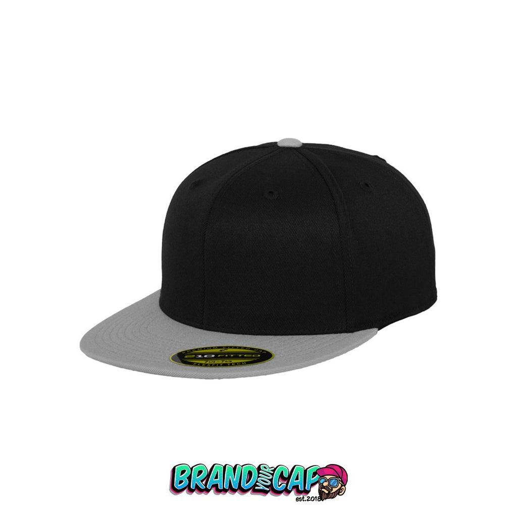 Premium 210 Fitted 2-Tone - schwarz / grau - BrandyourCap.de